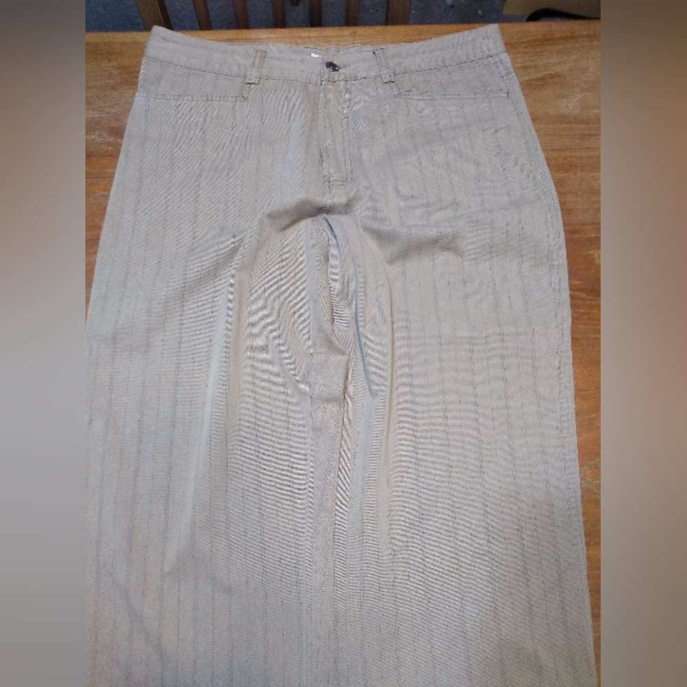Giorgio Armani Exchange Private Members Pants, Size 33, Tan with Wide Pi… - Picture 11 of 12